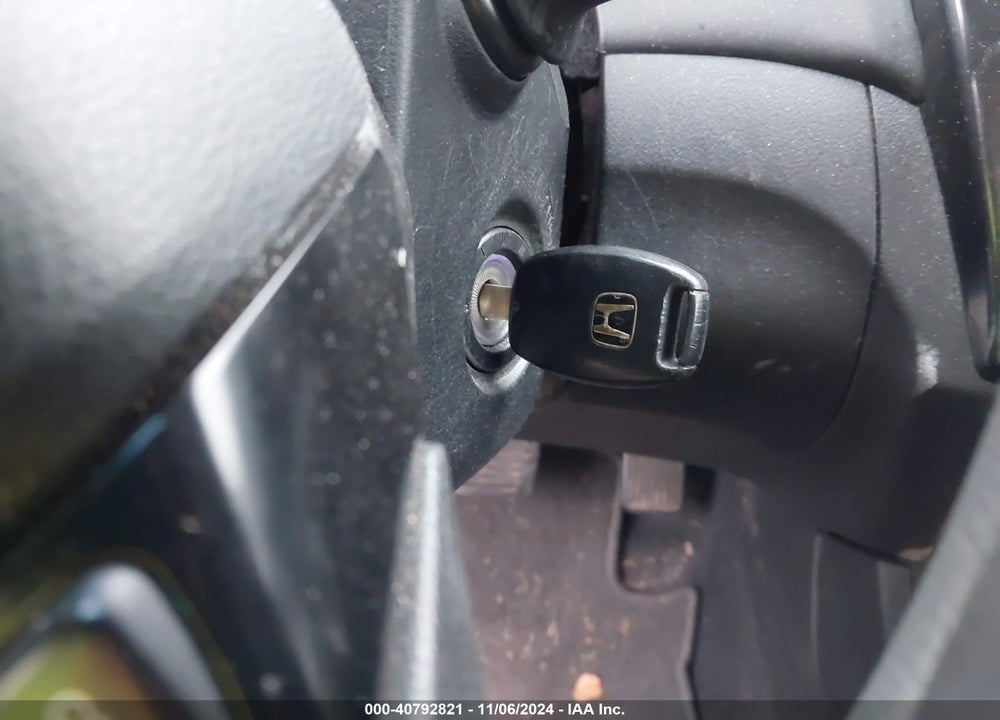 2013 HONDA CIVIC LX VIN: 19XFB2F54DE204011