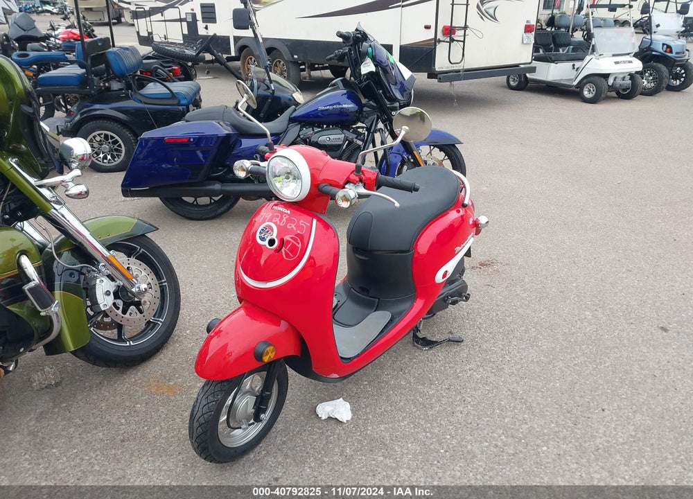 2016 HONDA NCW50 VIN: JH2AF7719GK003575