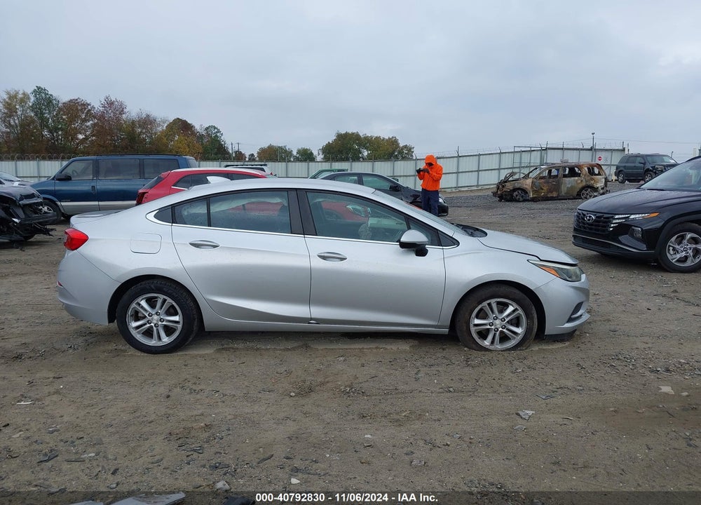 2016 CHEVROLET CRUZE LT AUTO VIN: 1G1BE5SM9G7311573