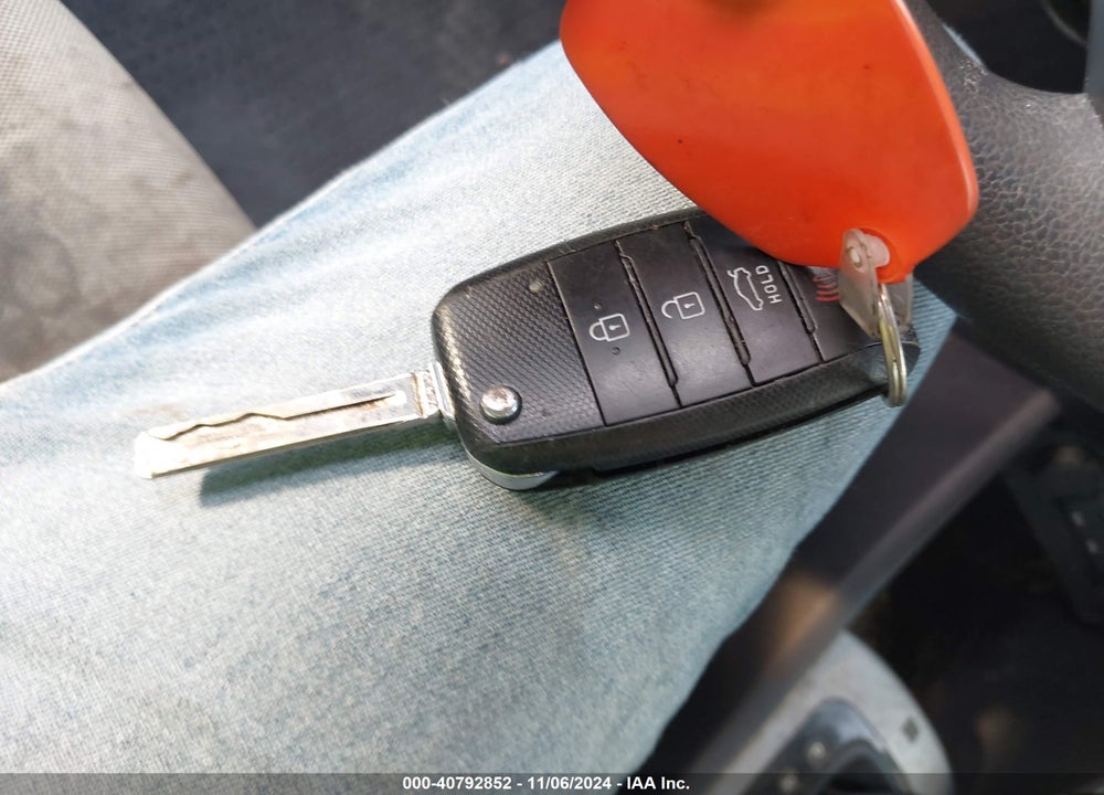 2017 KIA RIO VIN: KNADM4A31H6009639