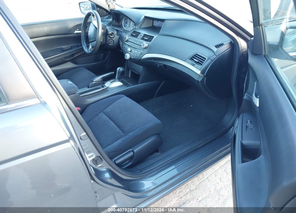 2011 HONDA ACCORD 2.4 LX VIN: 1HGCP2F32BA007309