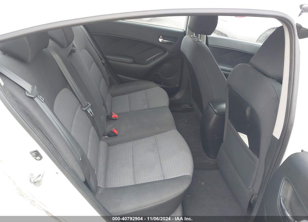 2015 KIA FORTE LX VIN: KNAFX4A60F5428465