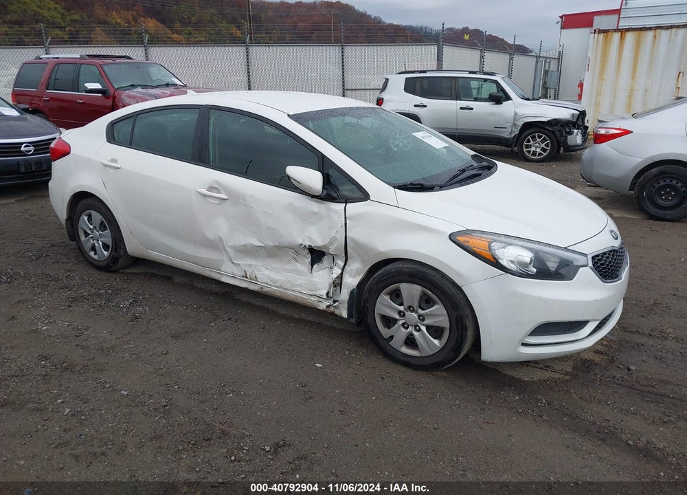 2015 KIA FORTE LX VIN: KNAFX4A60F5428465