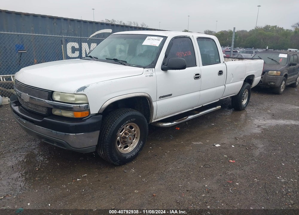 2002 CHEVROLET SILVERADO 2500HD VIN: 1GCHC23U02F200400