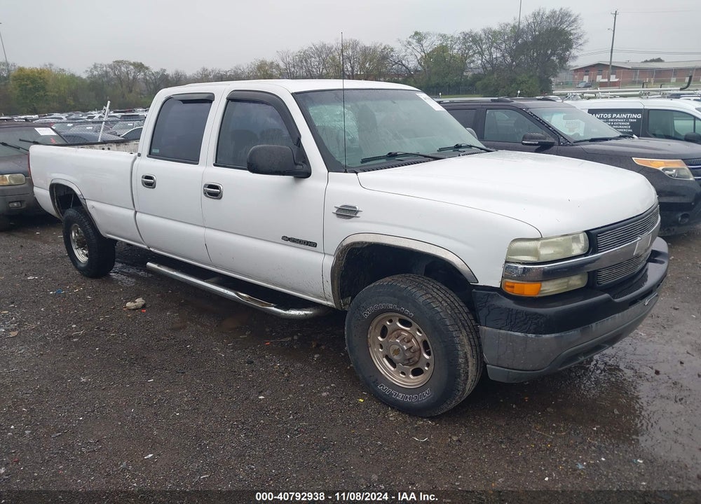 2002 CHEVROLET SILVERADO 2500HD VIN: 1GCHC23U02F200400