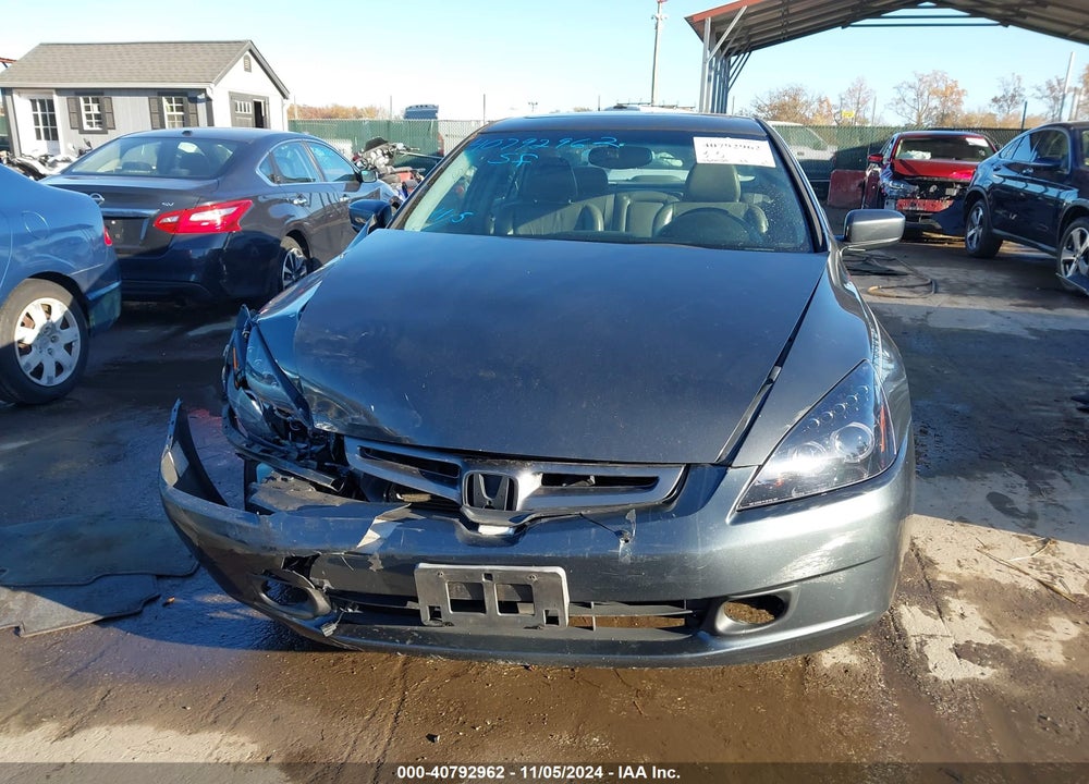 2005 HONDA ACCORD 3.0 EX VIN: 1HGCM66825A007942