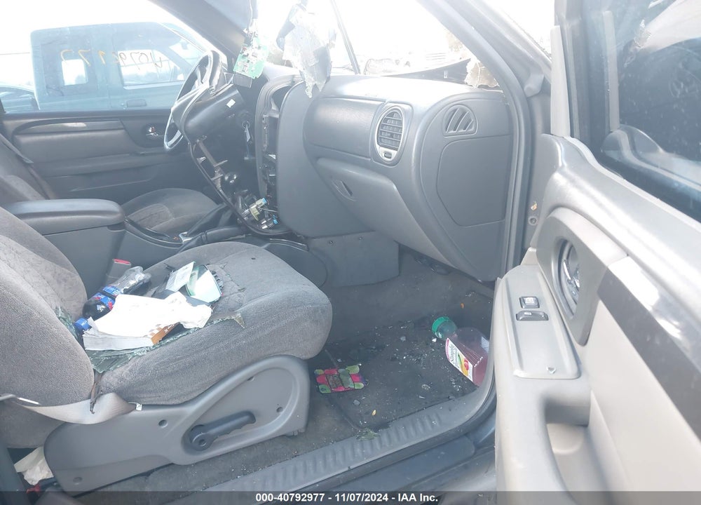 2004 GMC ENVOY SLE VIN: 1GKDT13S742437228