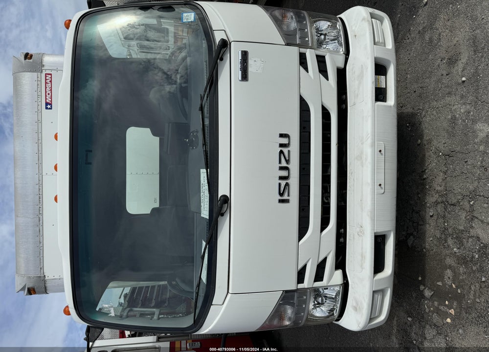 2017 ISUZU NRR DSL REG AT VIN: JALE5W168H7303753