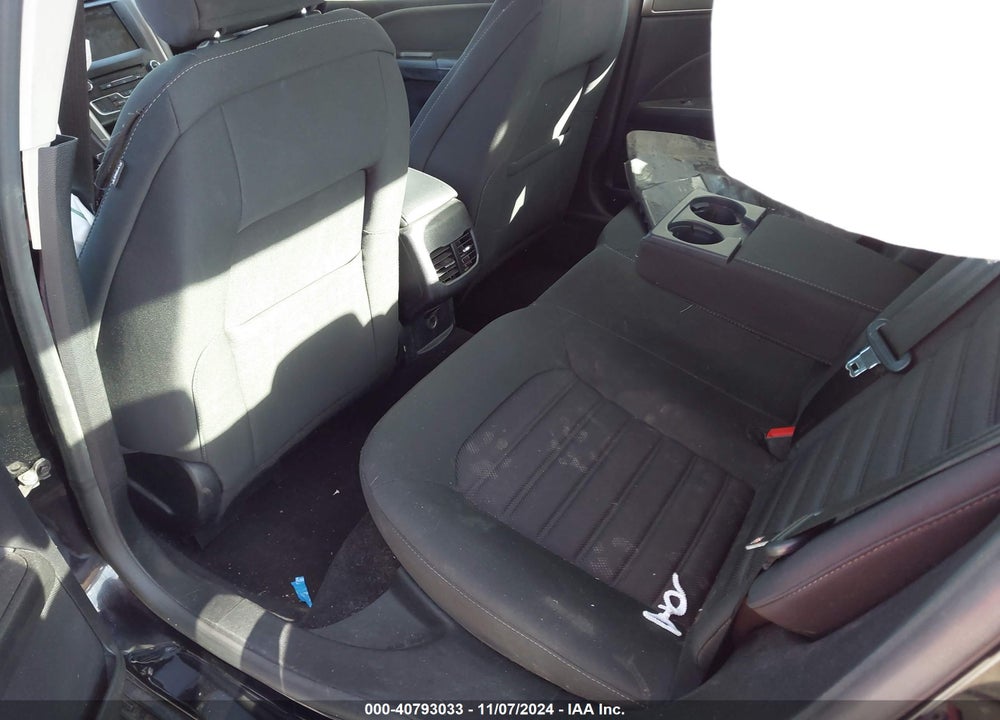 2018 FORD FUSION SE VIN: 3FA6P0HD1JR157332