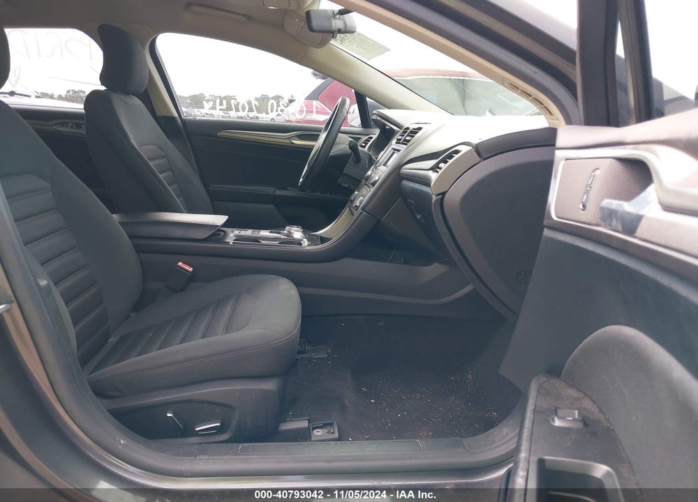2017 FORD FUSION SE VIN: 3FA6P0H75HR279292