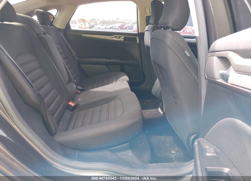 2017 FORD FUSION SE VIN: 3FA6P0H75HR279292