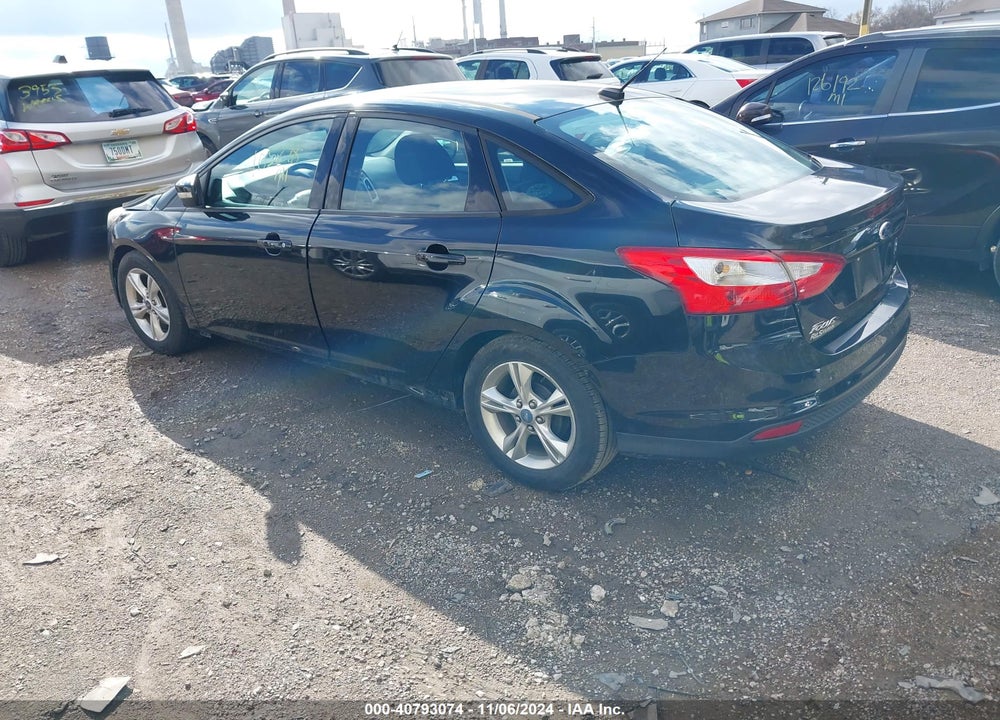2014 FORD FOCUS SE VIN: 1FADP3F27EL154921