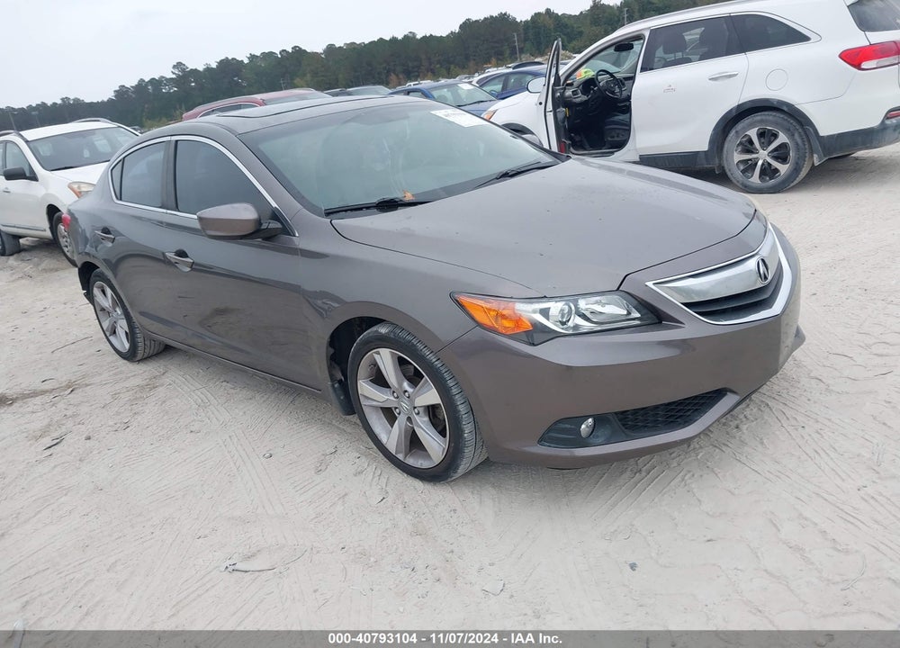 2013 ACURA ILX 2.0L VIN: 19VDE1F76DE020014