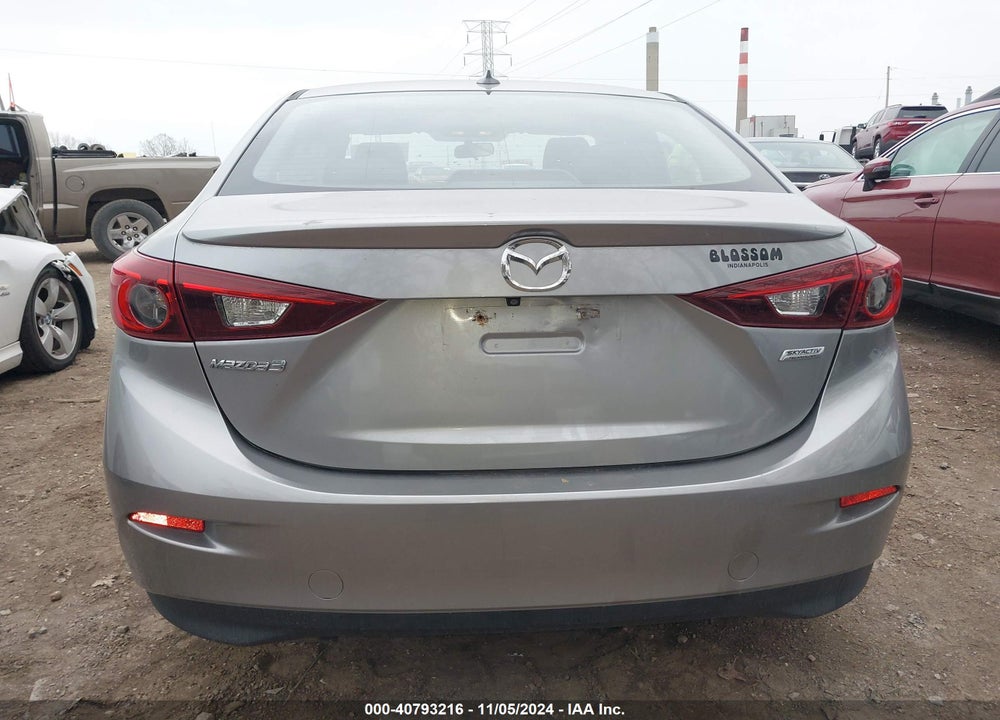 2015 MAZDA 3 S TOURING VIN: JM1BM1V30F1262190