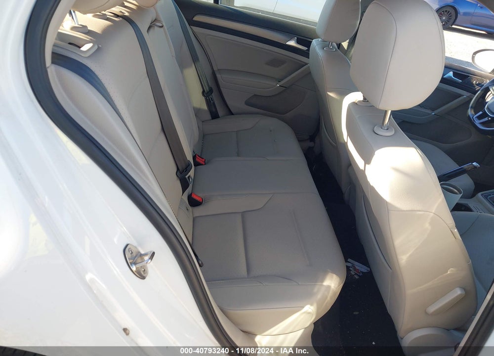 2018 VOLKSWAGEN GOLF S/SE VIN: 3VWG17AU7JM279237