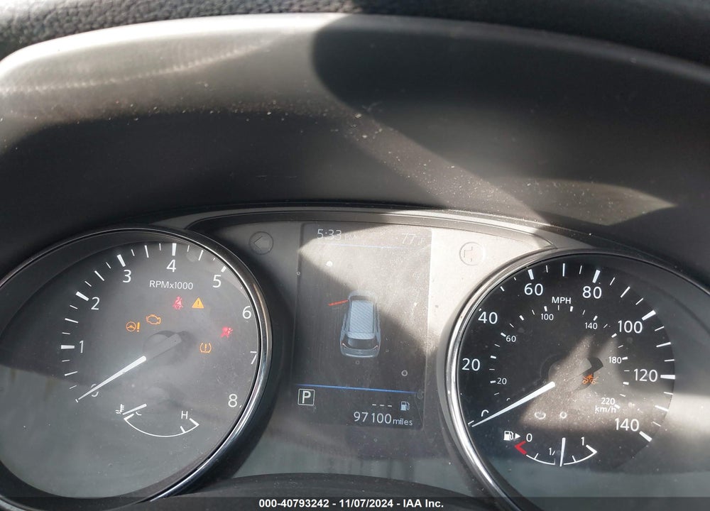 2019 NISSAN ROGUE VIN: 5N1AT2MVXKC748300