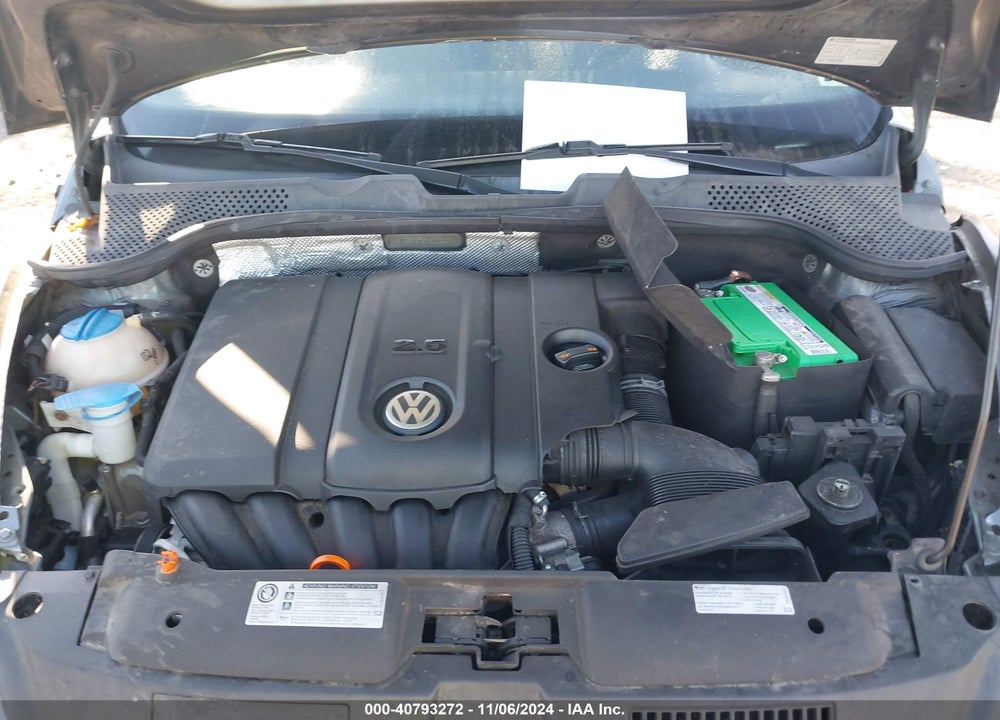 2013 VOLKSWAGEN BEETLE 2.5L VIN: 3VW5P7AT6DM821641