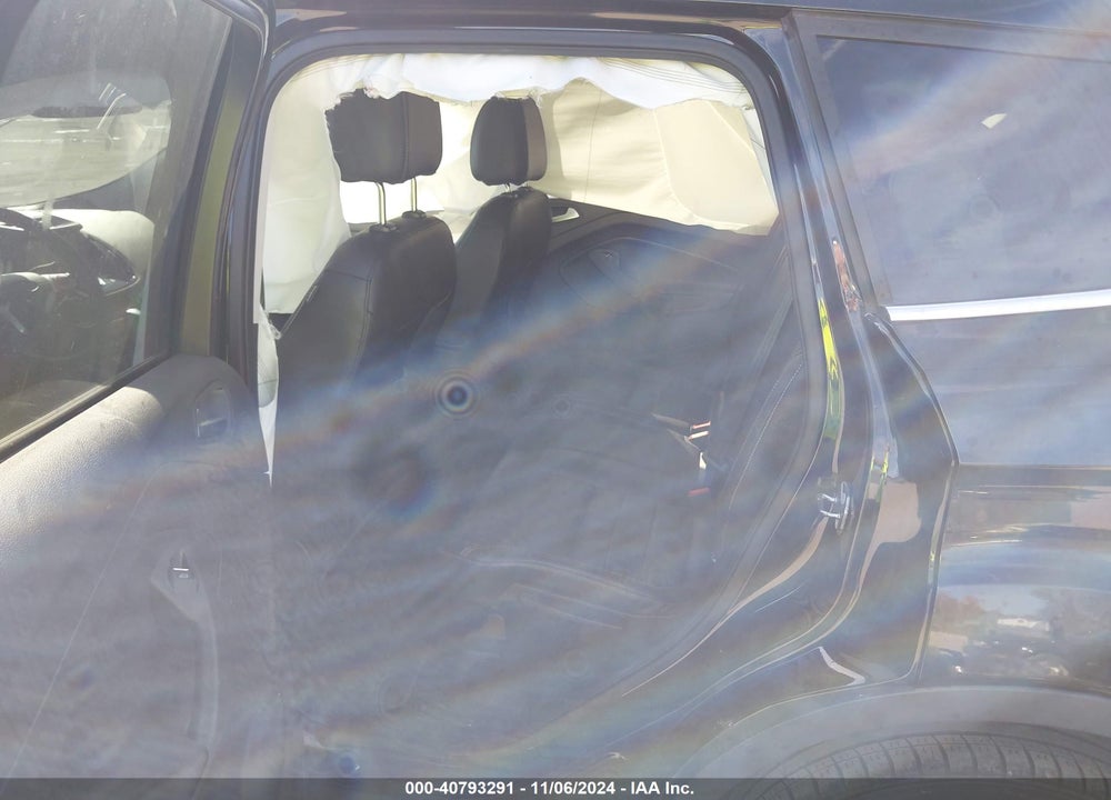 2015 FORD ESCAPE TITANIUM VIN: 1FMCU9J93FUB00643