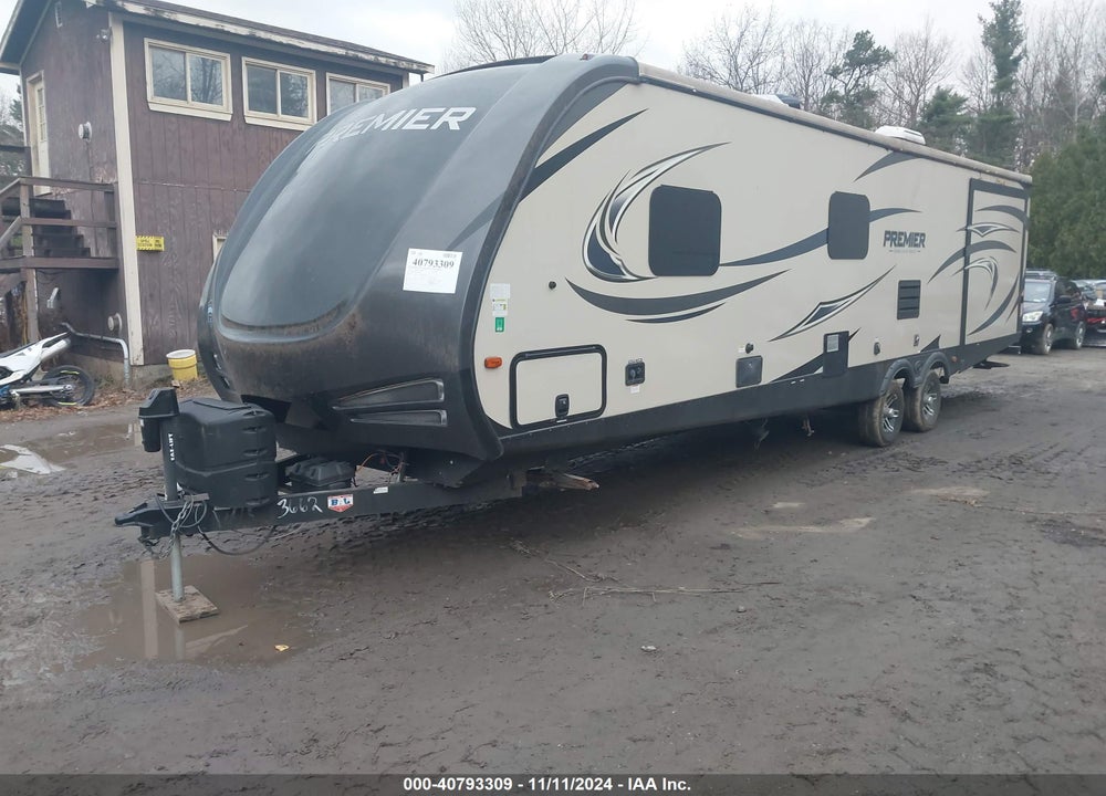 2018 KEYSTONE OTHER VIN: 4YDT31B25JD435757