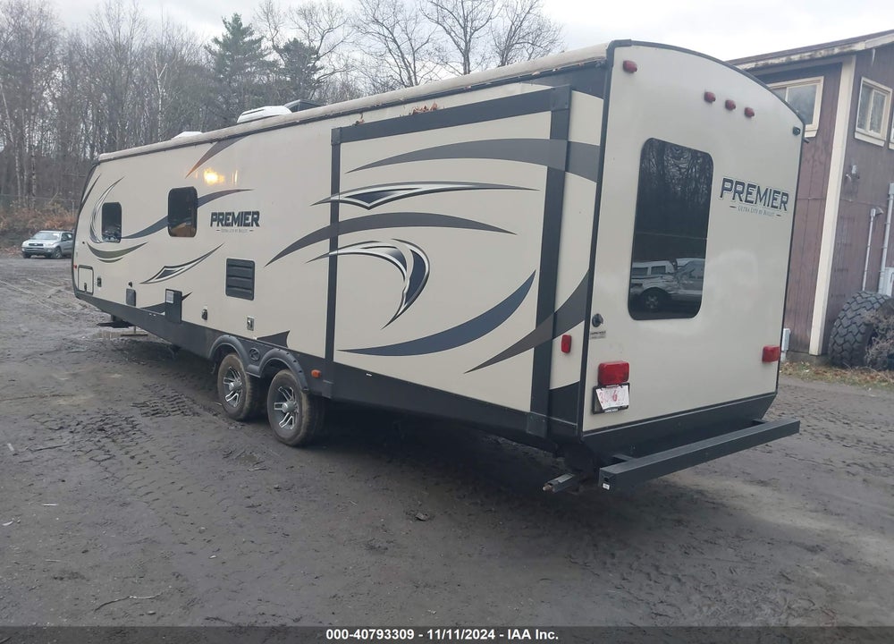 2018 KEYSTONE OTHER VIN: 4YDT31B25JD435757