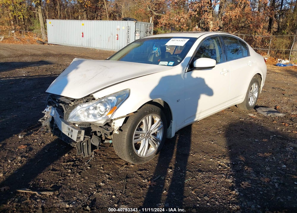 2015 INFINITI Q40 VIN: JN1CV6AR7FM524166