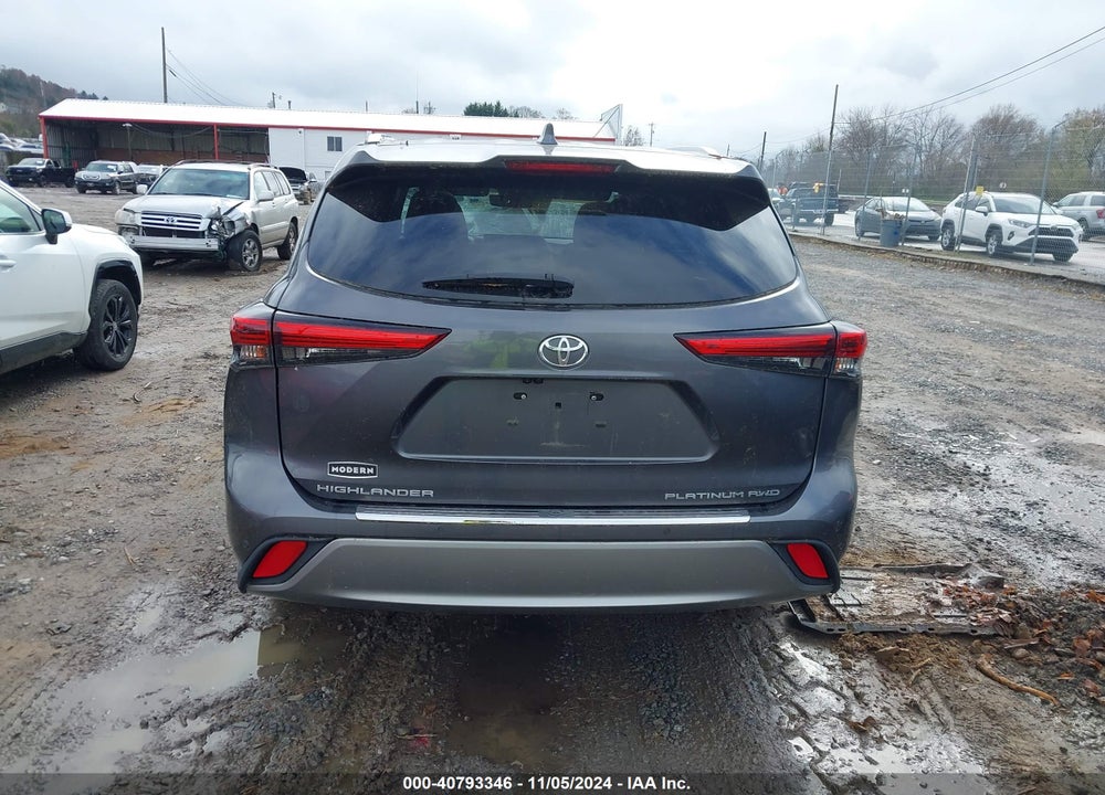 2021 TOYOTA HIGHLANDER PLATINUM VIN: 5TDFZRBH3MS118845