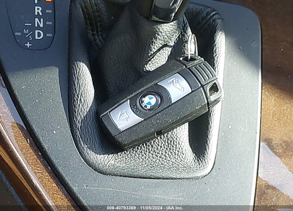 2009 BMW 328I VIN: WBAWL13539PX26130