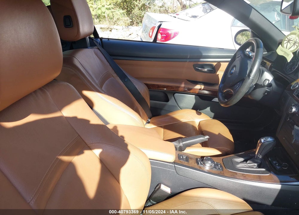 2009 BMW 328I VIN: WBAWL13539PX26130