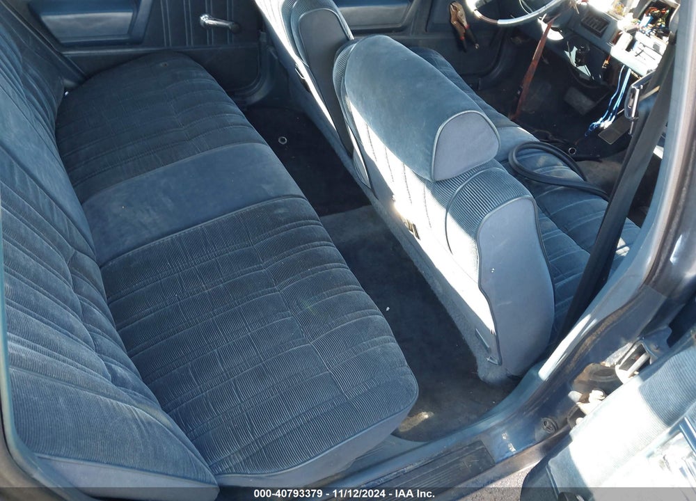1988 OLDSMOBILE CUTLASS CIERA VIN: 2G3AJ51W2J2338128