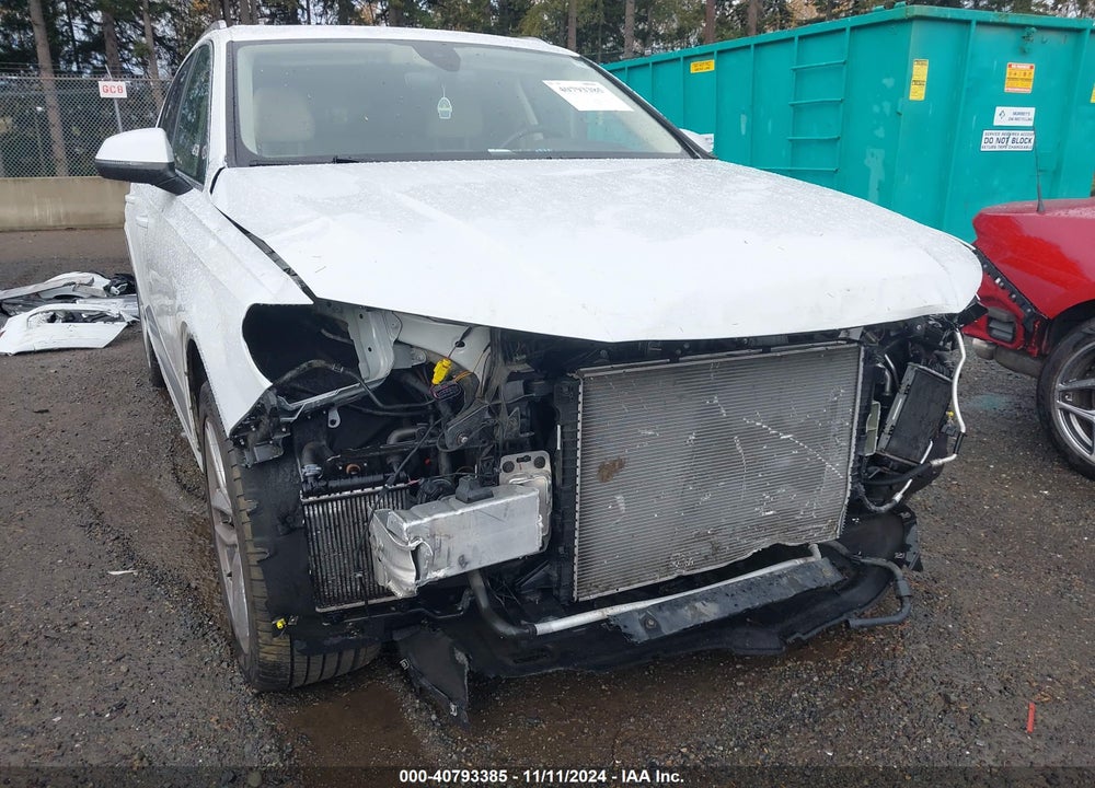 2018 AUDI Q7 3.0T PREMIUM VIN: WA1VAAF73JD005811