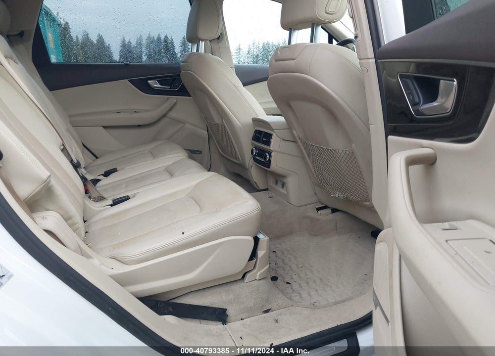 2018 AUDI Q7 3.0T PREMIUM VIN: WA1VAAF73JD005811