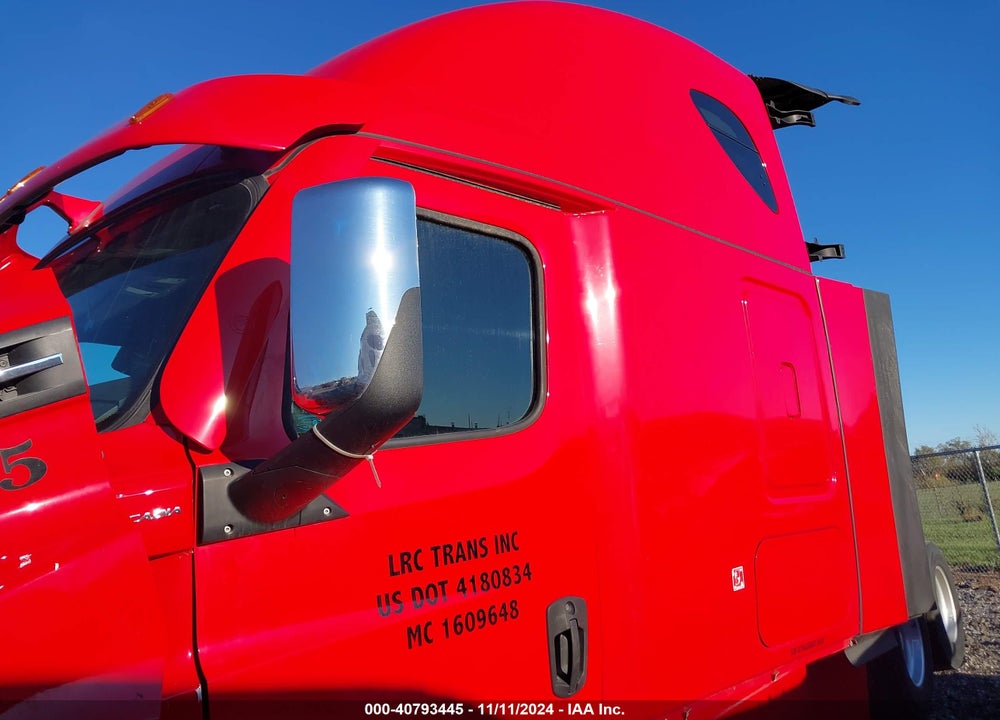 2023 FREIGHTLINER NEW CASCADIA 126 VIN: 1FUJHHDR3PLNK0571