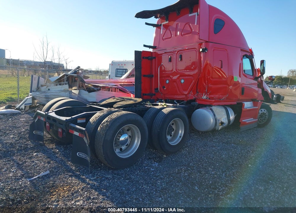 2023 FREIGHTLINER NEW CASCADIA 126 VIN: 1FUJHHDR3PLNK0571