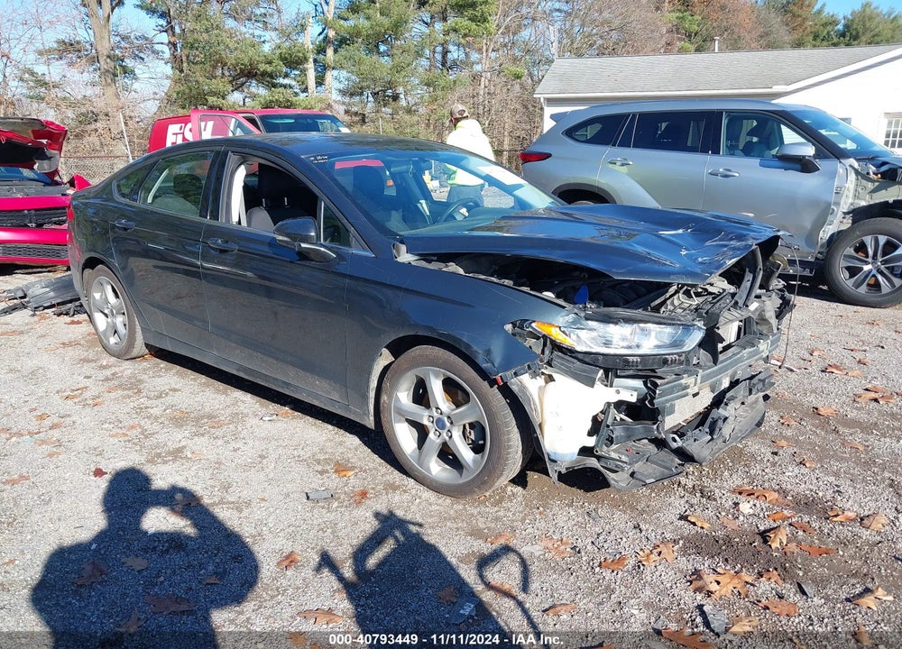 2015 FORD FUSION SE VIN: 3FA6P0H77FR302682