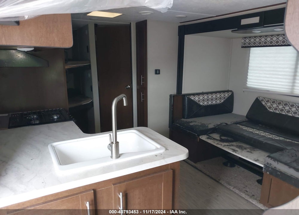 2018 TRACER OTHER VIN: 5ZT2TRNB8JB514312