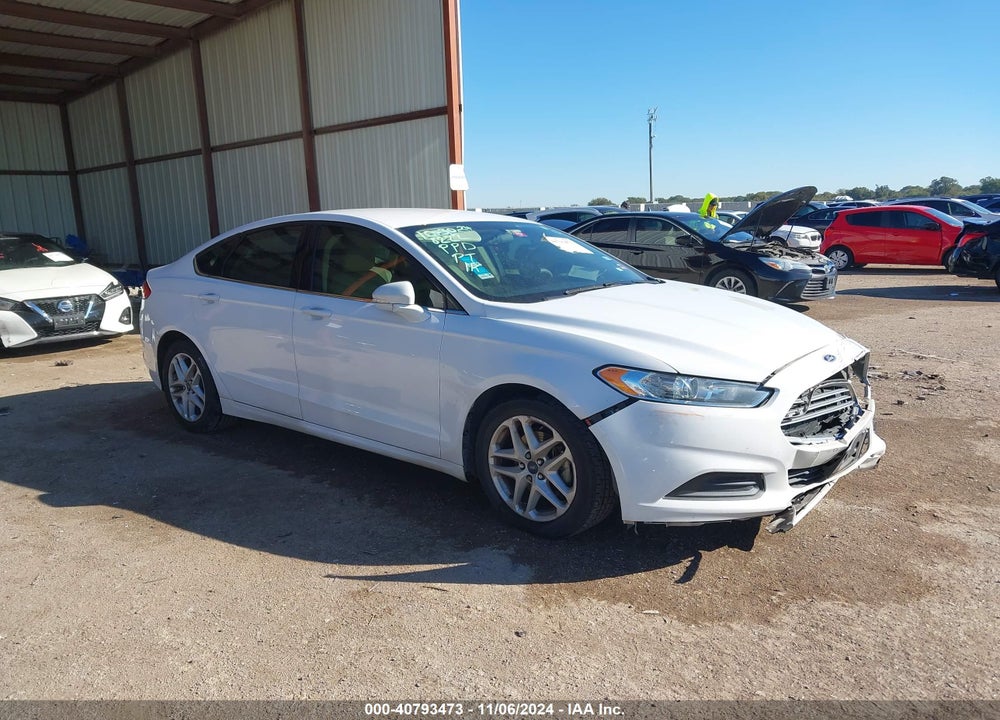 2015 FORD FUSION SE VIN: 3FA6P0H76FR118222