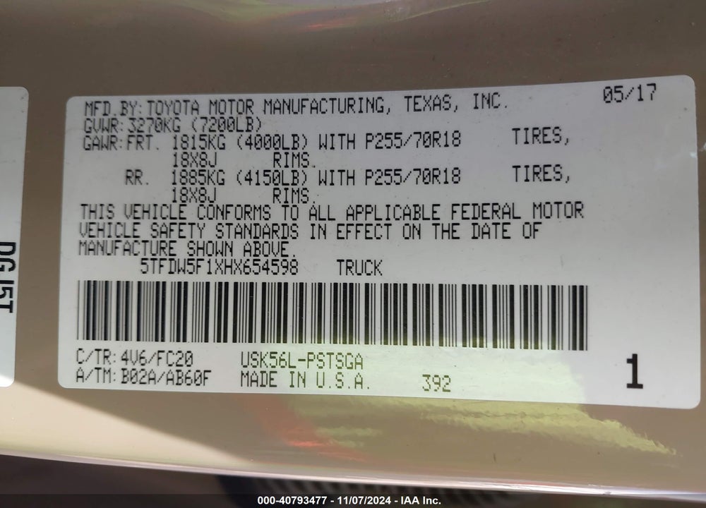 2017 TOYOTA TUNDRA SR5 5.7L V8 VIN: 5TFDW5F1XHX654598