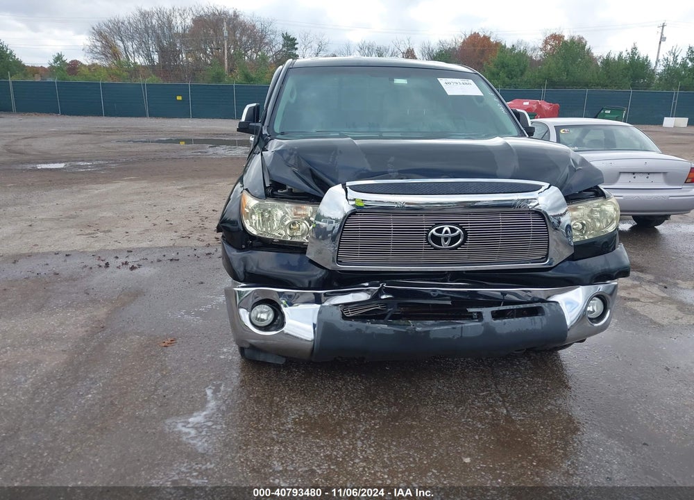 2008 TOYOTA TUNDRA BASE 5.7L V8 VIN: 5TFKV52138X002826