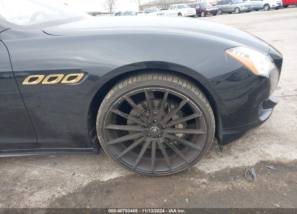 2014 MASERATI QUATTROPORTE VIN: ZAM56RRA0E1084175