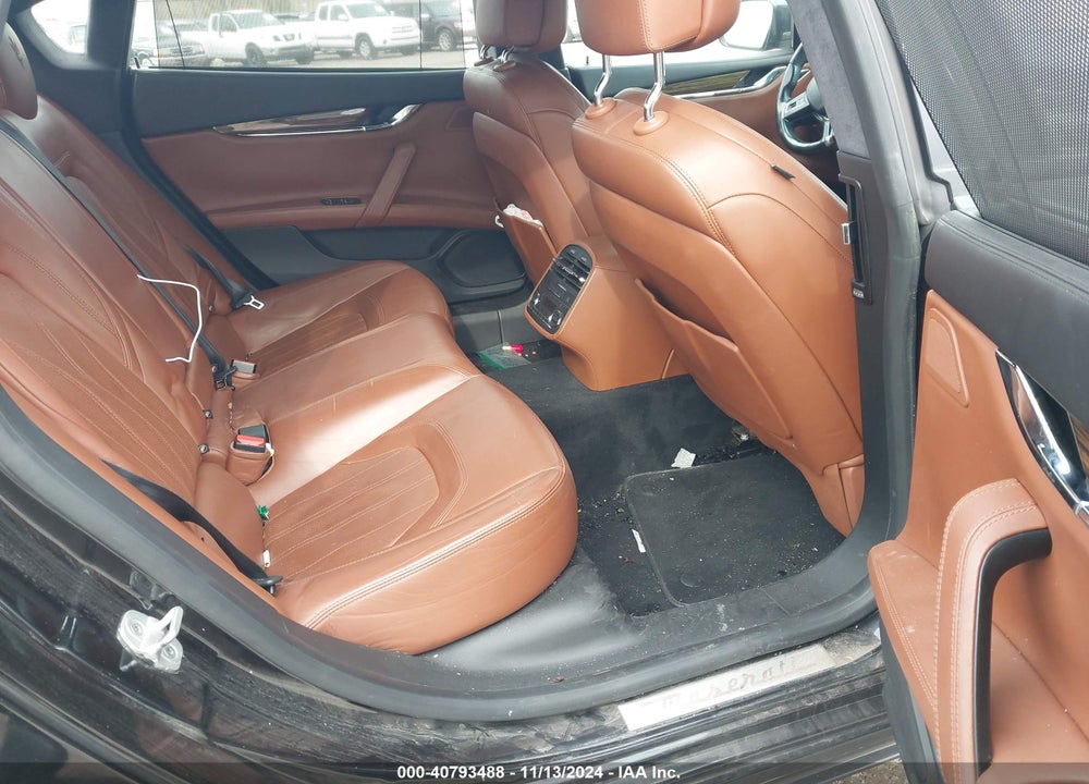 2014 MASERATI QUATTROPORTE VIN: ZAM56RRA0E1084175