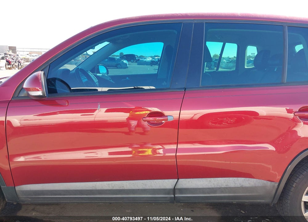 2014 VOLKSWAGEN TIGUAN SE VIN: WVGBV3AX9EW052024