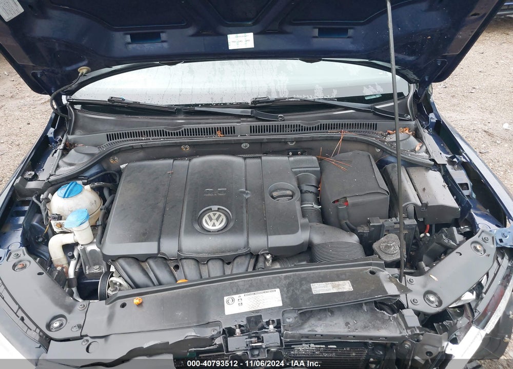 2013 VOLKSWAGEN JETTA 2.5L SE VIN: 3VWDP7AJ0DM417213