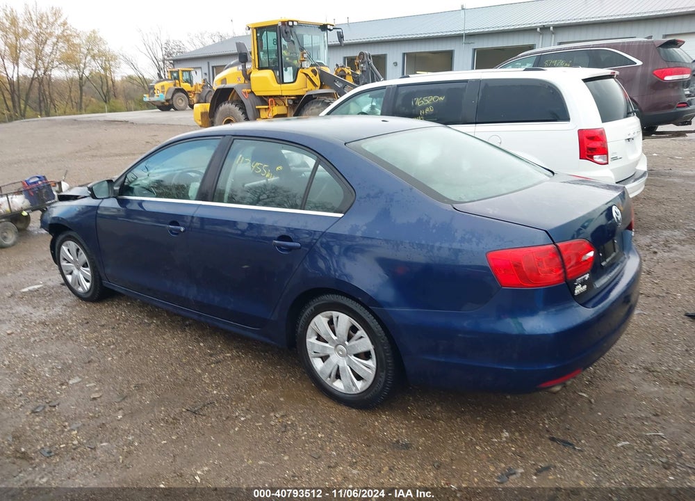 2013 VOLKSWAGEN JETTA 2.5L SE VIN: 3VWDP7AJ0DM417213