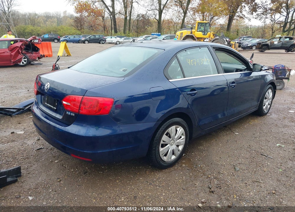 2013 VOLKSWAGEN JETTA 2.5L SE VIN: 3VWDP7AJ0DM417213
