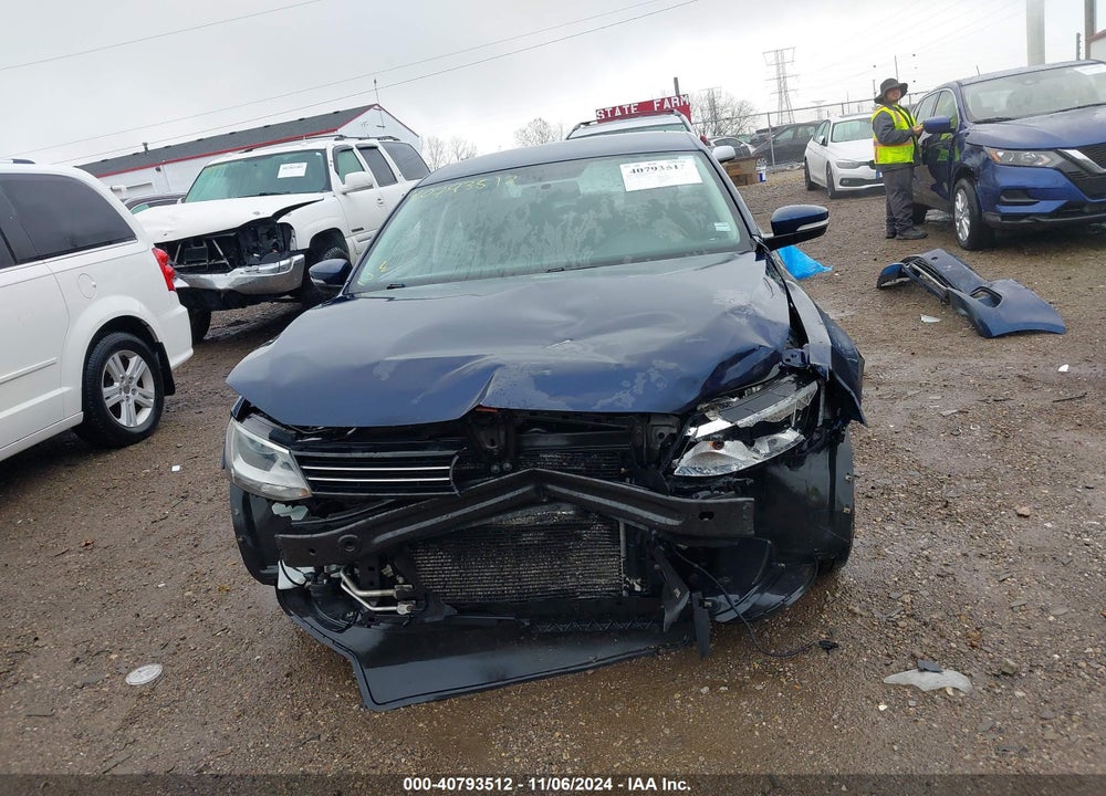 2013 VOLKSWAGEN JETTA 2.5L SE VIN: 3VWDP7AJ0DM417213