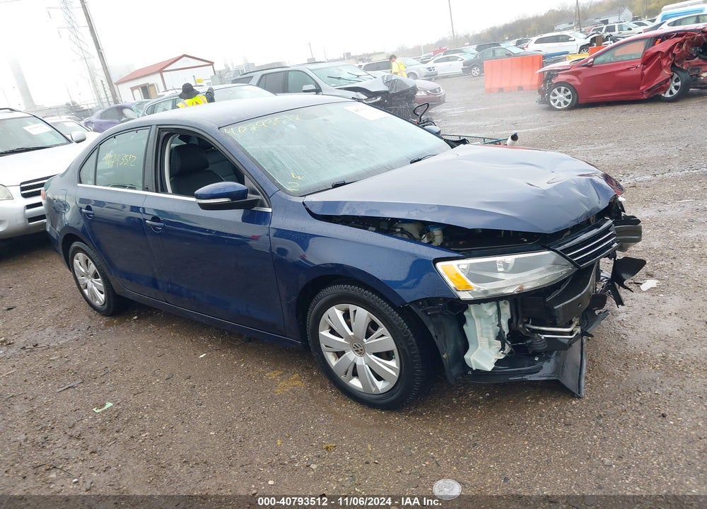 2013 VOLKSWAGEN JETTA 2.5L SE VIN: 3VWDP7AJ0DM417213