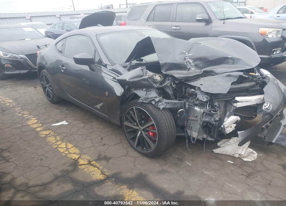 2020 TOYOTA 86 GT VIN: JF1ZNAE14L9753763