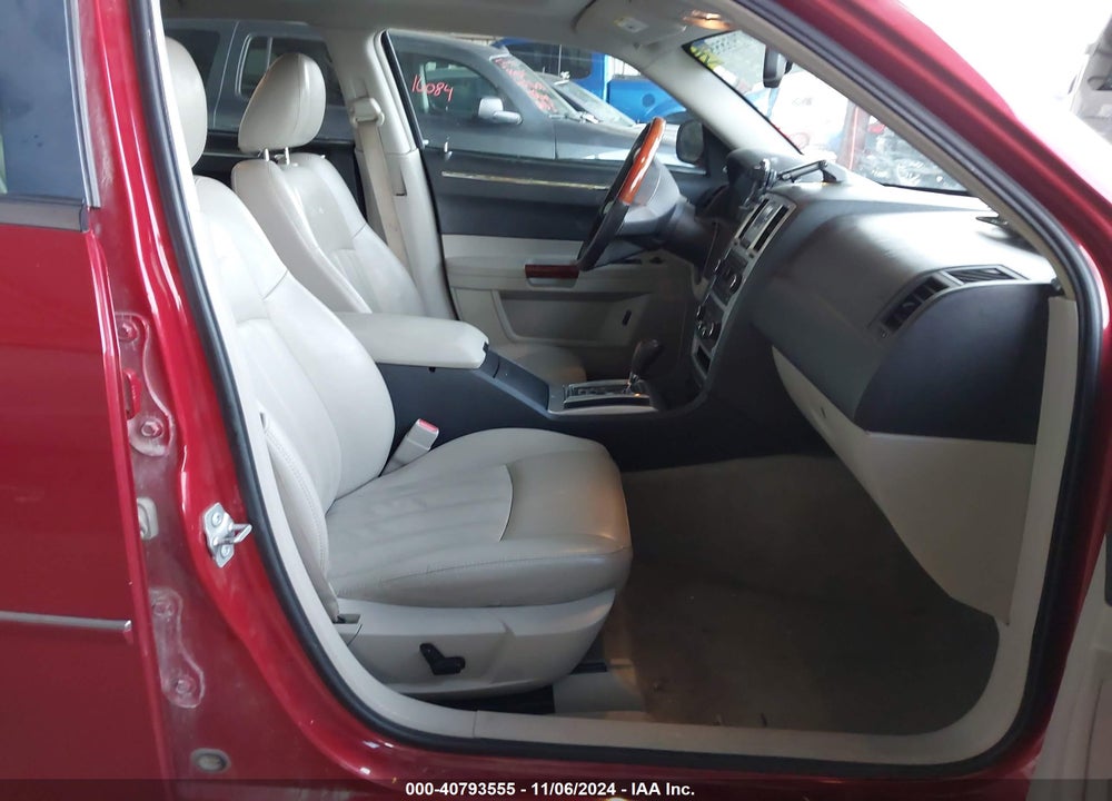 2007 CHRYSLER 300C VIN: 2C3KA63H57H684287