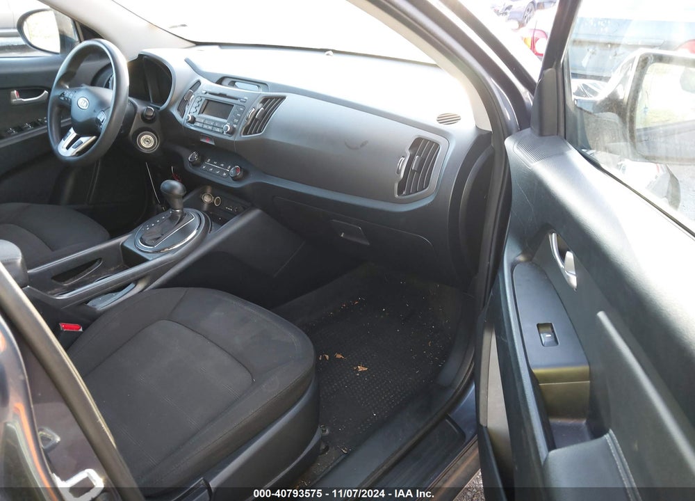 2011 KIA SPORTAGE LX VIN: KNDPB3A21B7091672