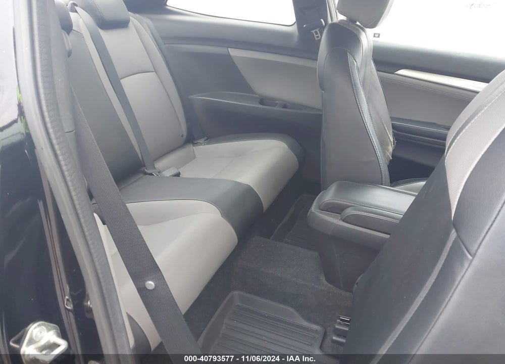 2017 HONDA CIVIC VIN: 2HGFC3B93HH353890
